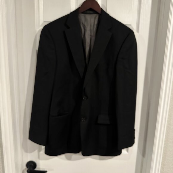 Classic Black Hugo Boss Suit Jacket - Picture 1 of 5